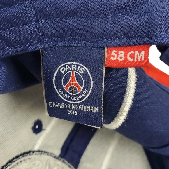 PARIS SAINT-GERMAIN Hat Cap Adjustable Soccer Futbol Team - Picture 8 of 8